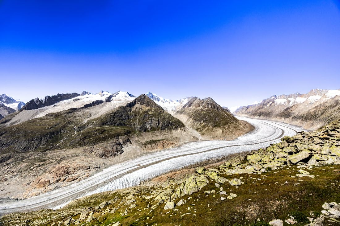 Eine natur Aufnahme mit der Drohne vom Altesch Gletscher